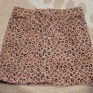 Leopard Print Button-Front Skirt